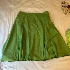 Women’s lightweight skirt.